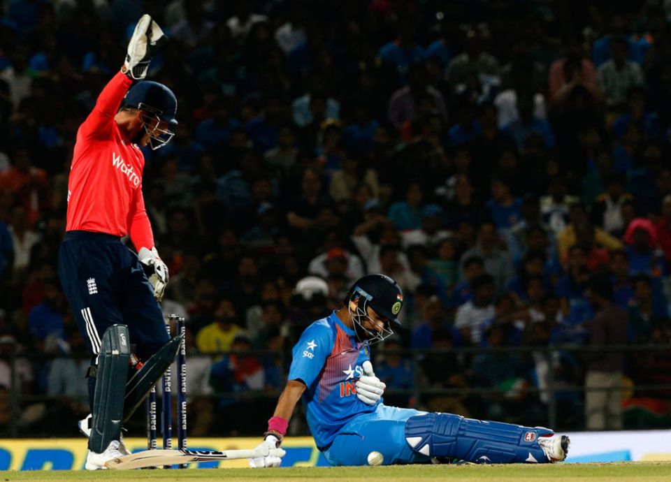 Moeen Ali left Yuvraj Singh in a tangle with his offspin