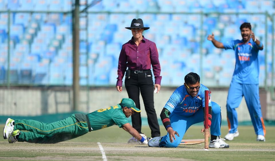 A run-out attempt in the final