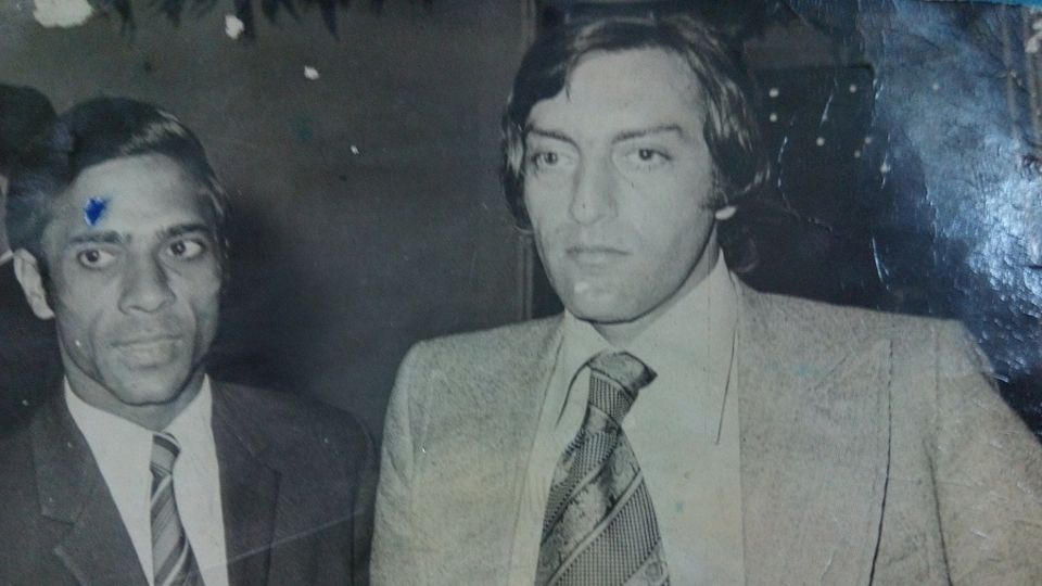 Rubbing shoulders with the greats: Rajinder Goel (left) with MAK Pataudi