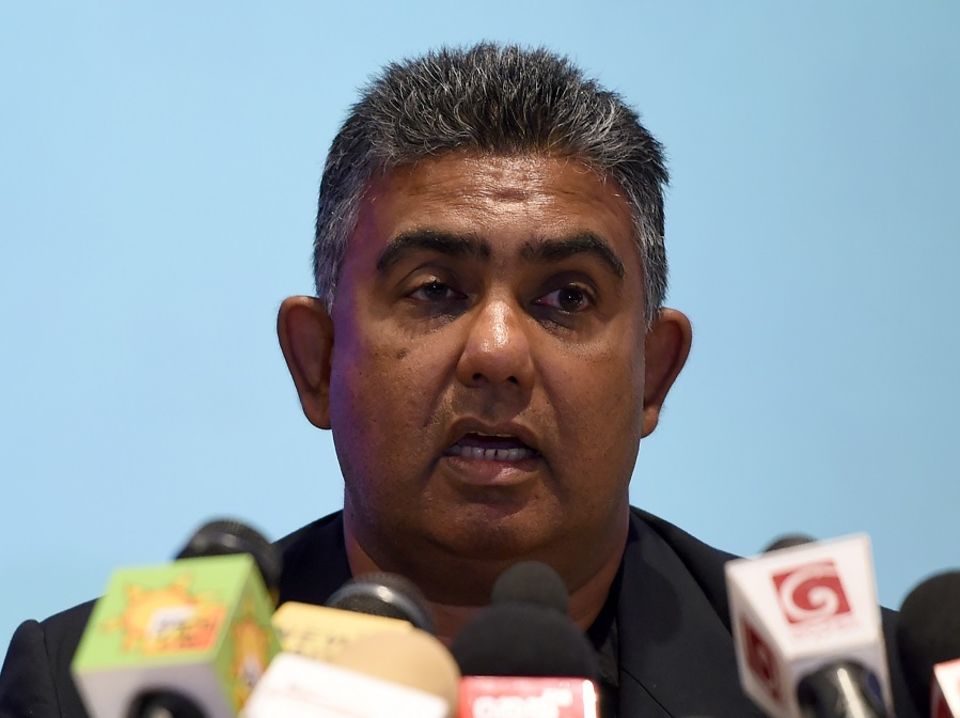 Asanka Gurusinha has said players will need to achieve 'certain standards' of fielding and fitness if they are to be in contention for Champions Trophy spots