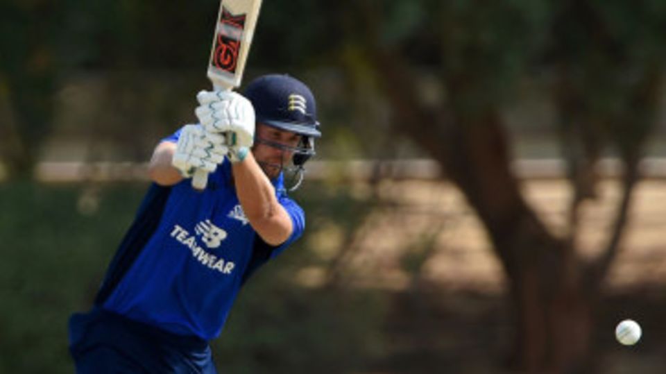 Dawid Malan helped marshal the chase