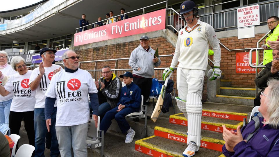 Keaton Jennings receives staunch support from the Durham faithful