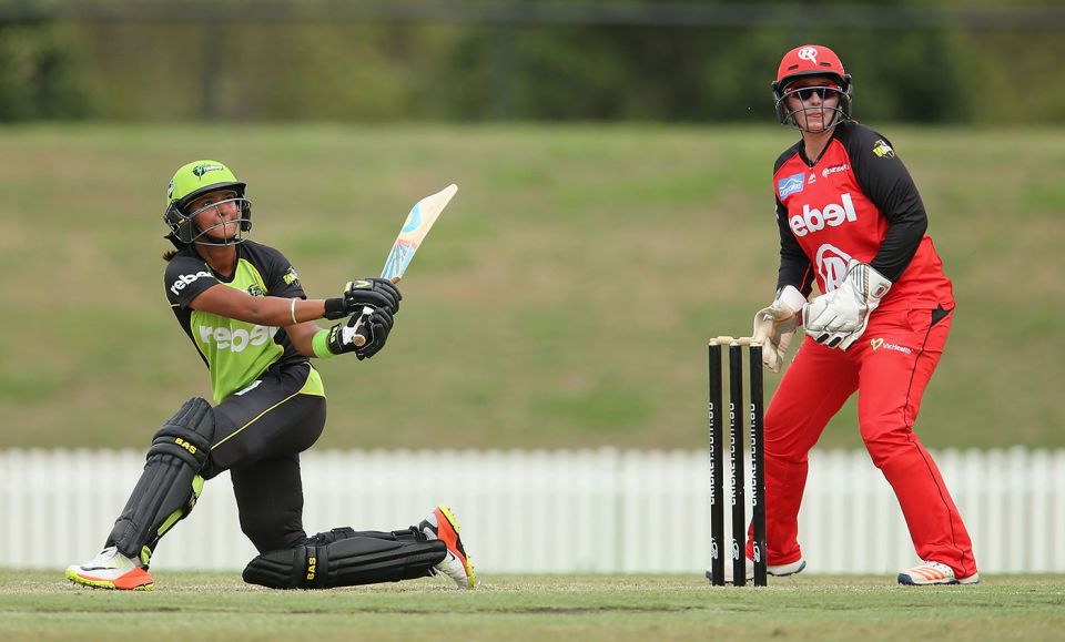 Harmanpreet Kaur caught the attention of many in the Women's Big Bash with her lofted shots across the ground