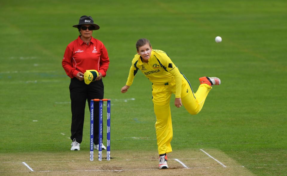 Jonassen No. 1 women's bowler in ICC ODI rankings