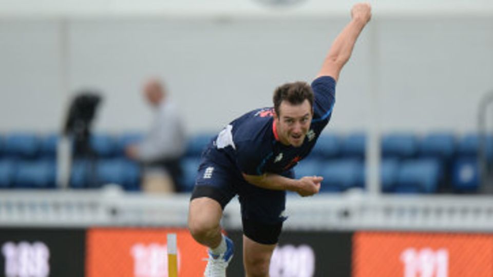 Toby Roland-Jones will make his Test debut at The Oval