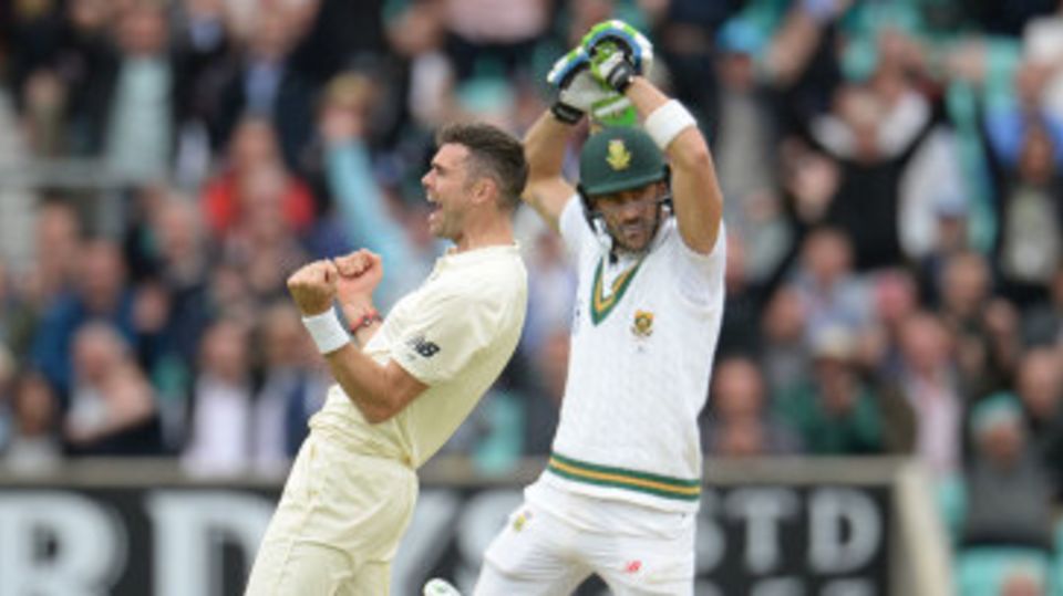 Faf du Plessis pads up against James Anderson and regrets it