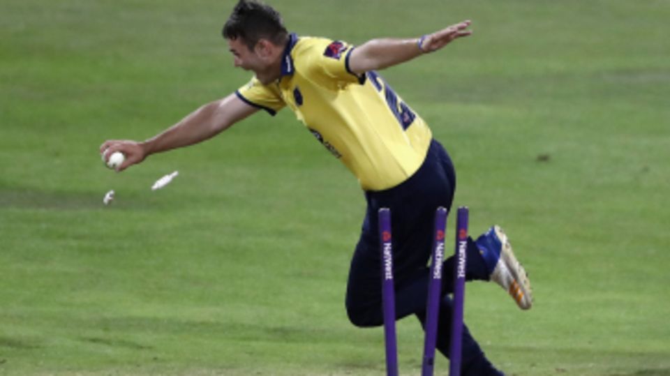 Aaron Thomason completes the last-ball run out to give Birmingham a two-run victory against Northants