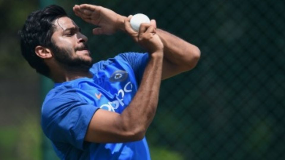 Shardul Thakur bowls in the nets