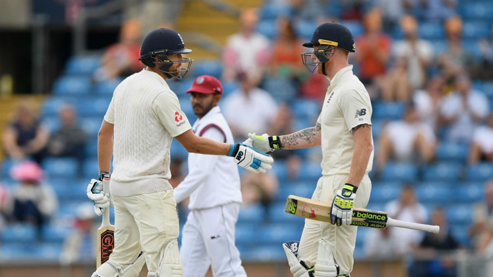 Ben Stokes congratulates Dawid Malan on his half-century