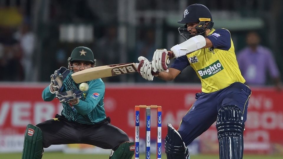 Hashim Amla steered World XI's chase with an unbeaten half-century