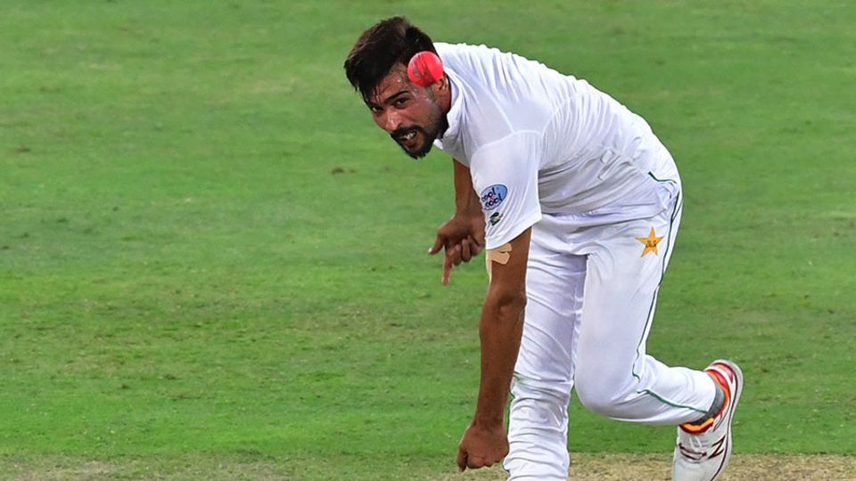 Mohammad Amir was left with one wicket - and an injury - to show for his efforts
