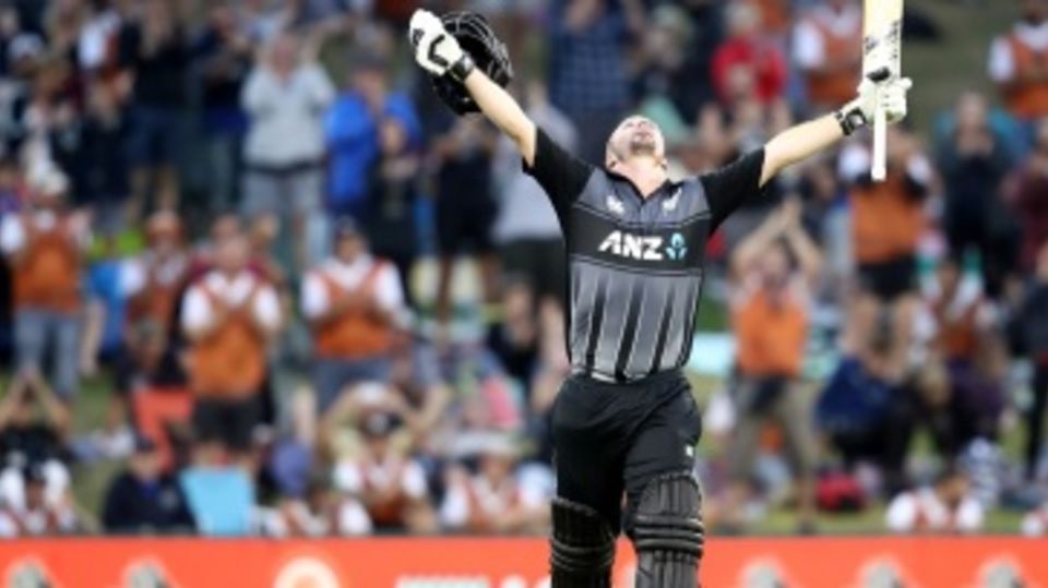 Colin Munro soaks in his third T20I hundred