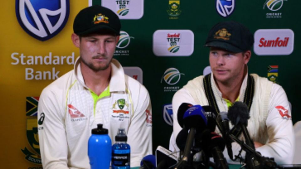Cameron Bancroft and Steven Smith own up to ball-tampering