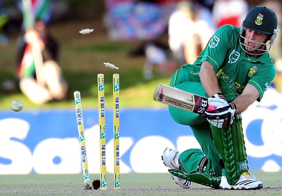 Ingram started his ODI career in 2010 with a hundred, but was out of the South African side three years later, with an average of 32 and a strike rate of 82