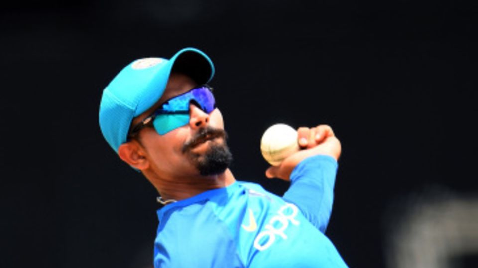 Ravindra Jadeja bowls at a practice session