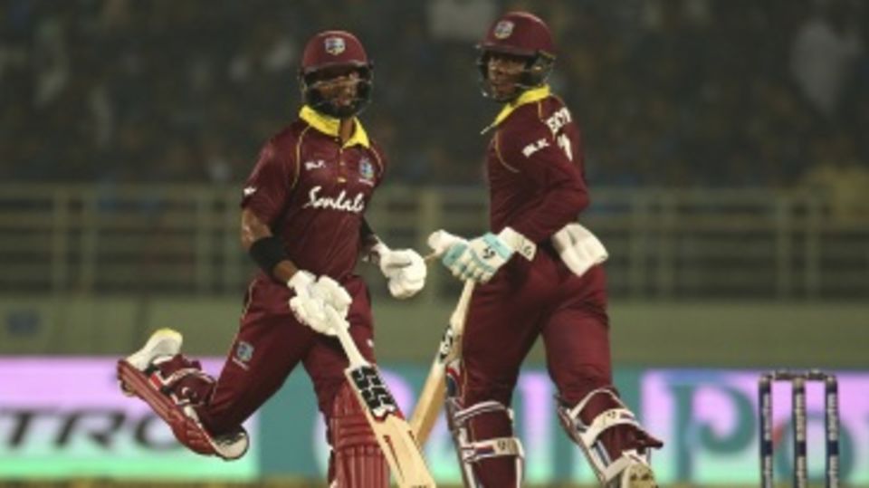 Shimron Hetmyer and Shai Hope shared a 143-run stand for the fourth wicket