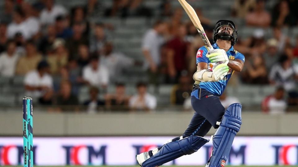 Niroshan Dickwella hits one in the air