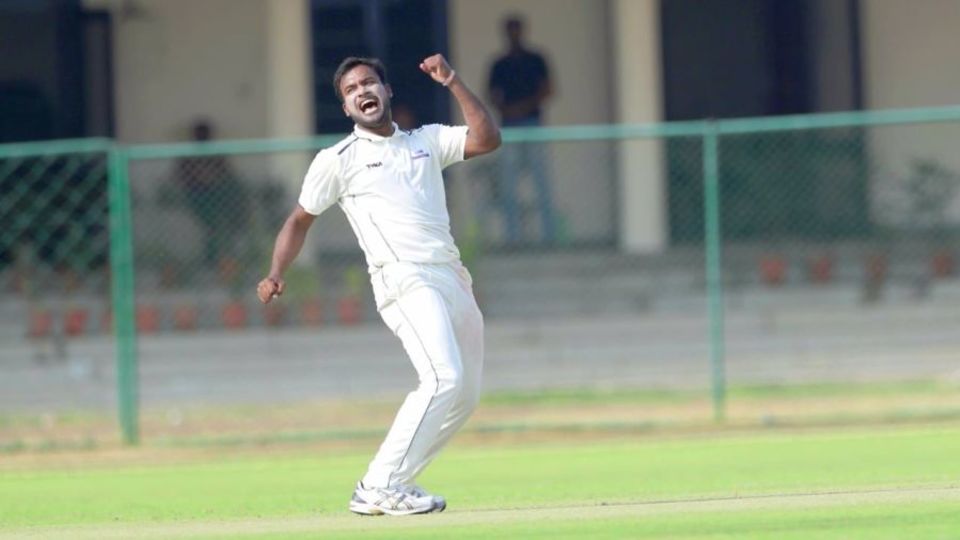 Tanveer ul-Haq celebrates a wicket