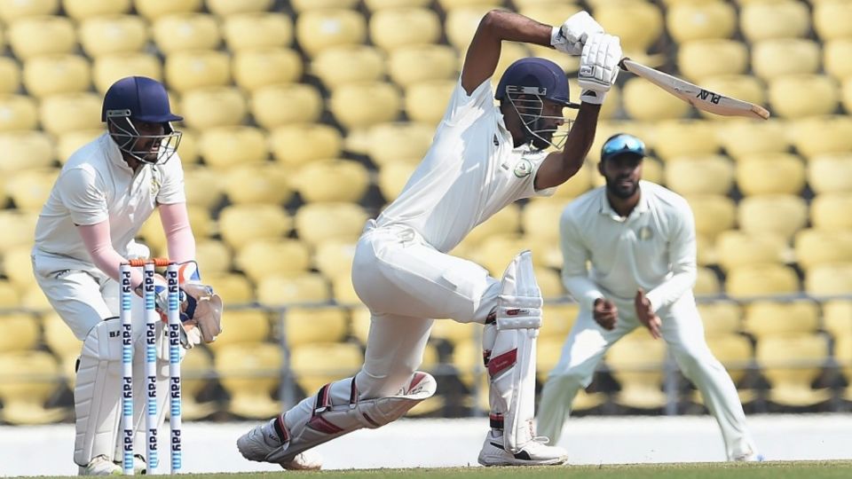 Akshay Karnewar plays a shot