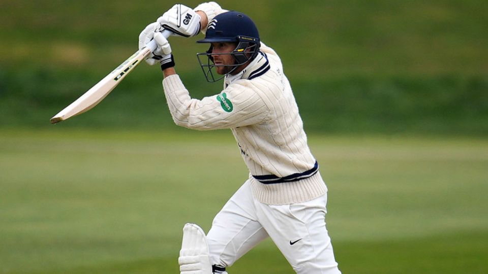 Dawid Malan presses out to drive