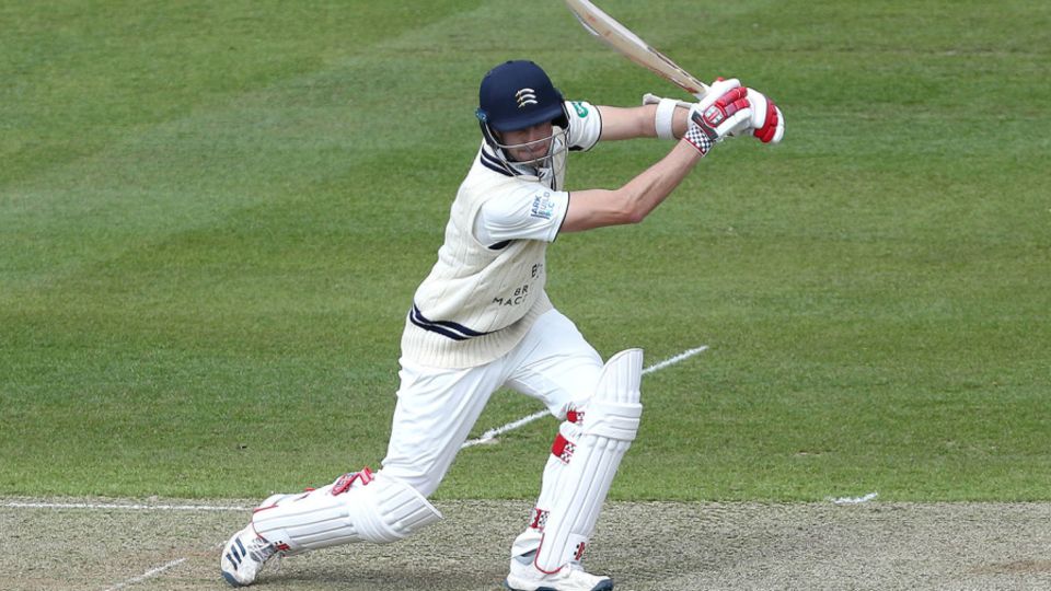 Stevie Eskinazi anchored Middlesex's second innings
