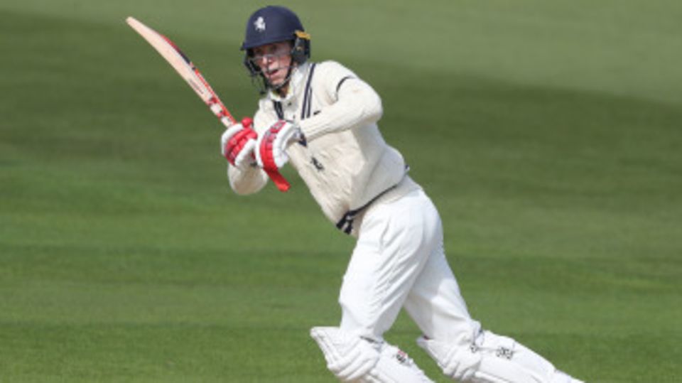 Kent's Zak Crawley on his way to a ton