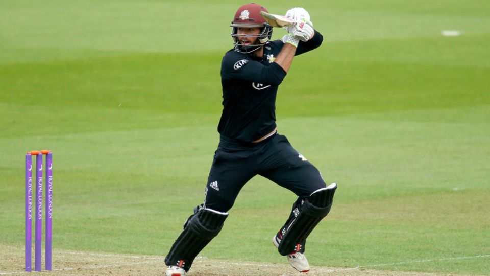 Ben Foakes in action for Surrey