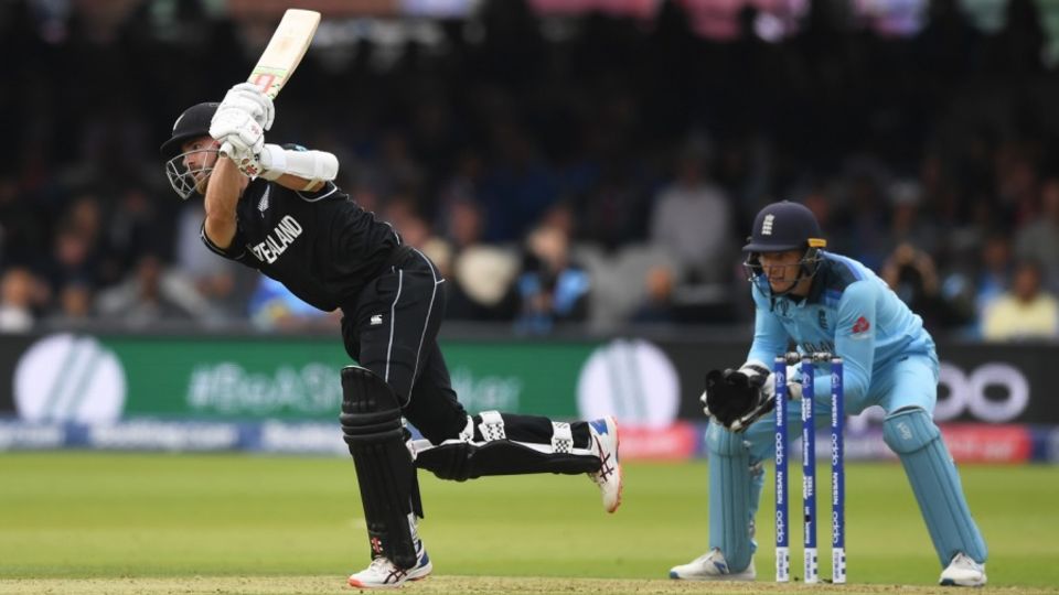 Kane Williamson goes on the attack against spin