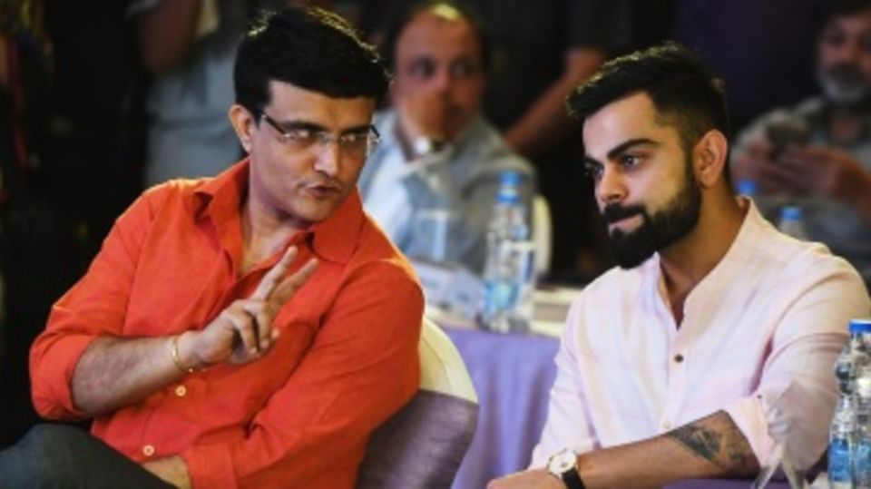 Sourav Ganguly chats with Virat Kohli at an event in Kolkata in 2018