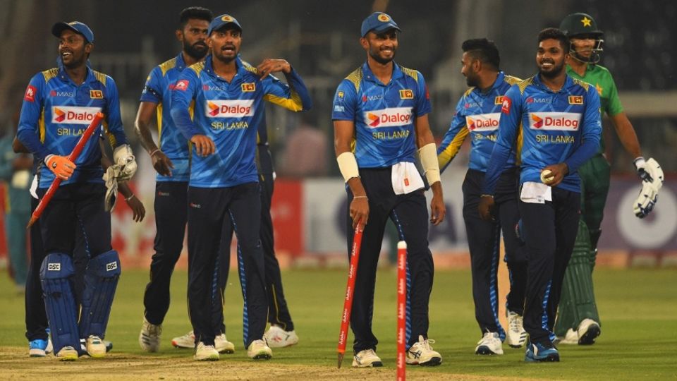 Sri Lanka's players get together after sealing the series