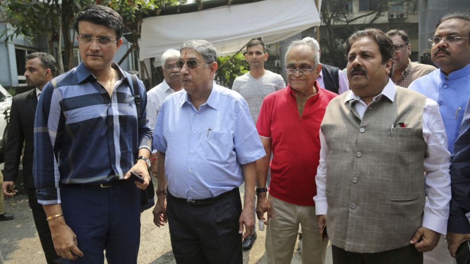 Sourav Ganguly, N Srinivasan, Niranjan Shah and Rajiv Shukla pose at the BCCI headquarters