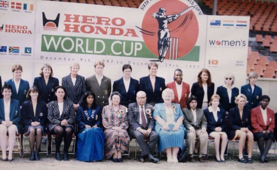 Shaiza Khan (front row, fourth from right) was Pakistan's captain in their inaugural World Cup, in 1997 in India
