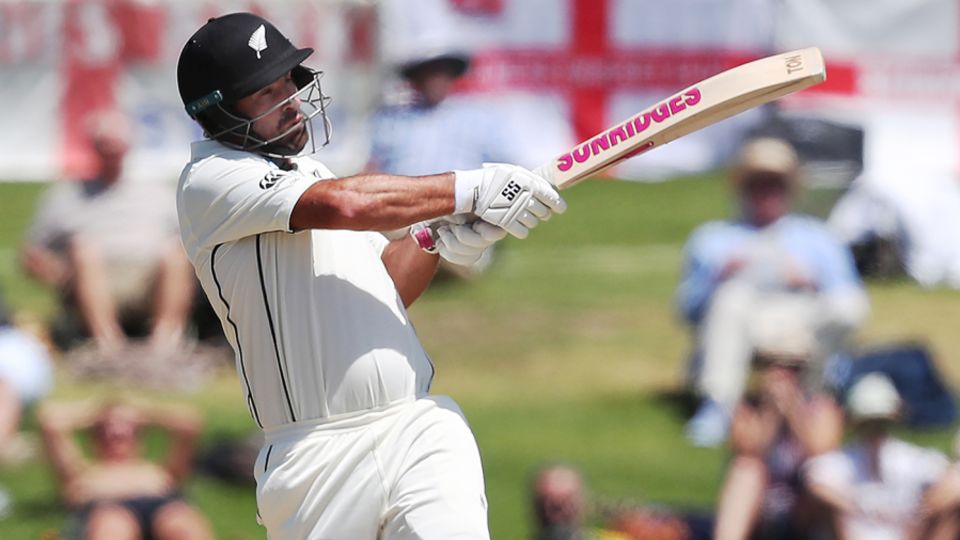 Colin de Grandhomme will play no further cricket this year