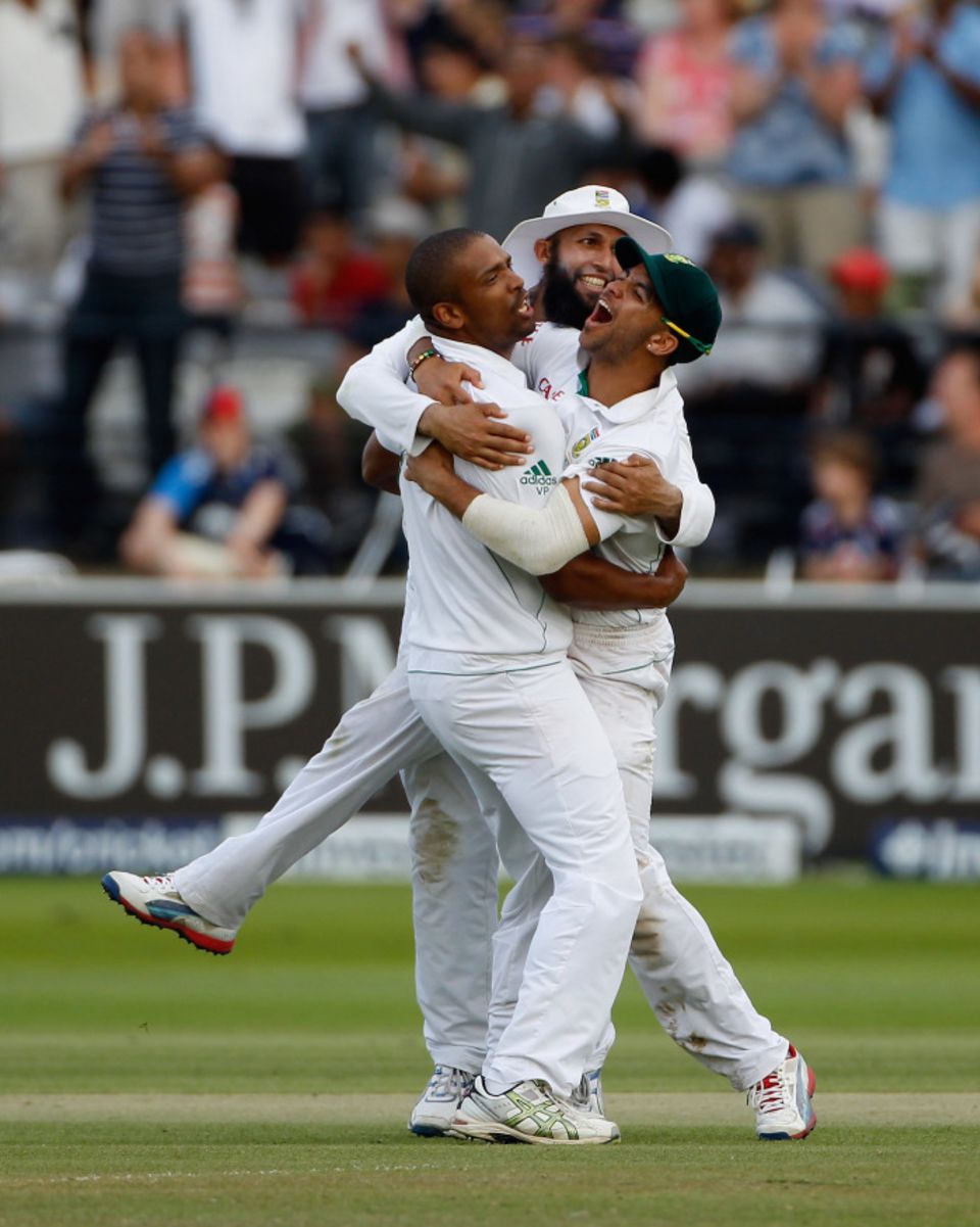 When 2 becomes 1: Vernon Philander's five-for sealed a 2-0 win for South Africa to displace England at the top of the Test rankings