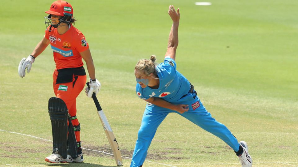 Sophie Devine followed two wickets with another half-century