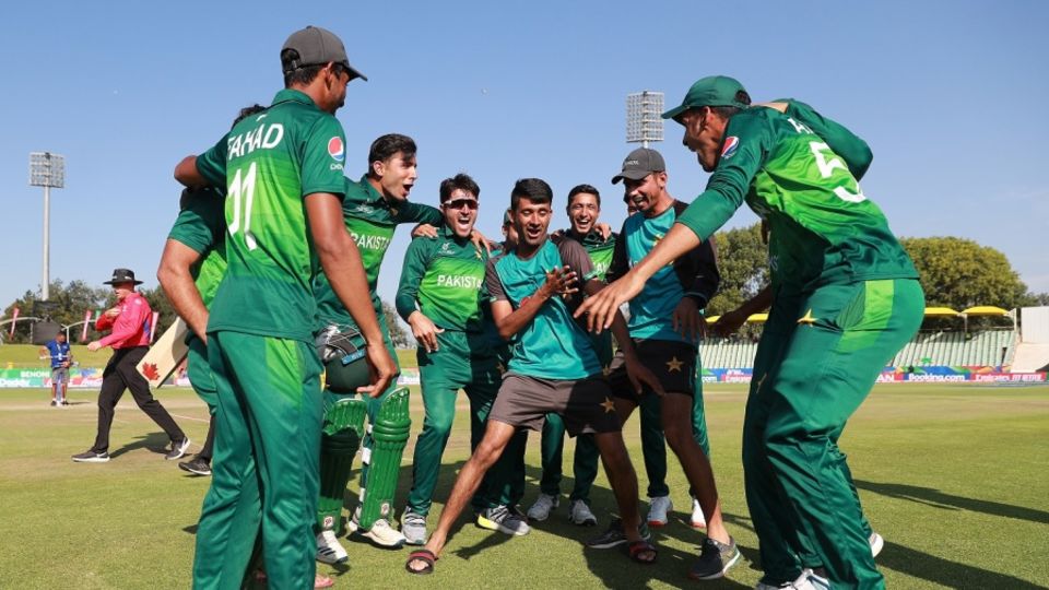 Pakistan players celebrate a victory at the 2020 ICC Under-19 World Cup