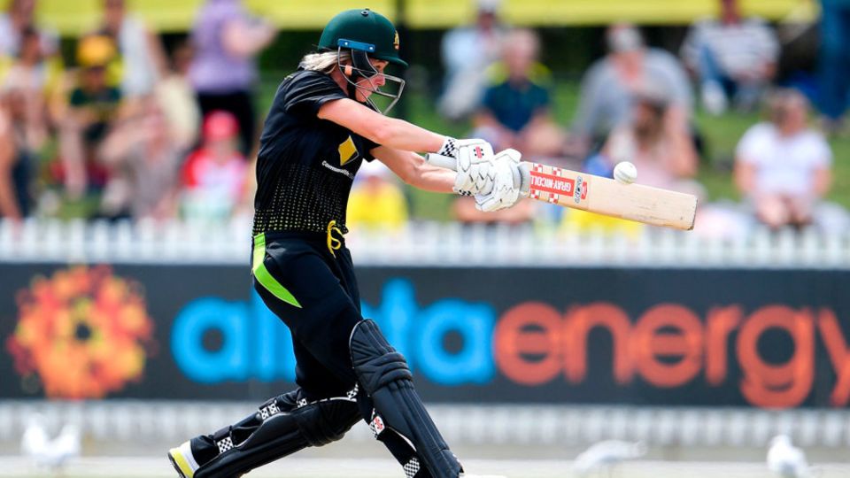 Beth Mooney struck an important half-century for Australia
