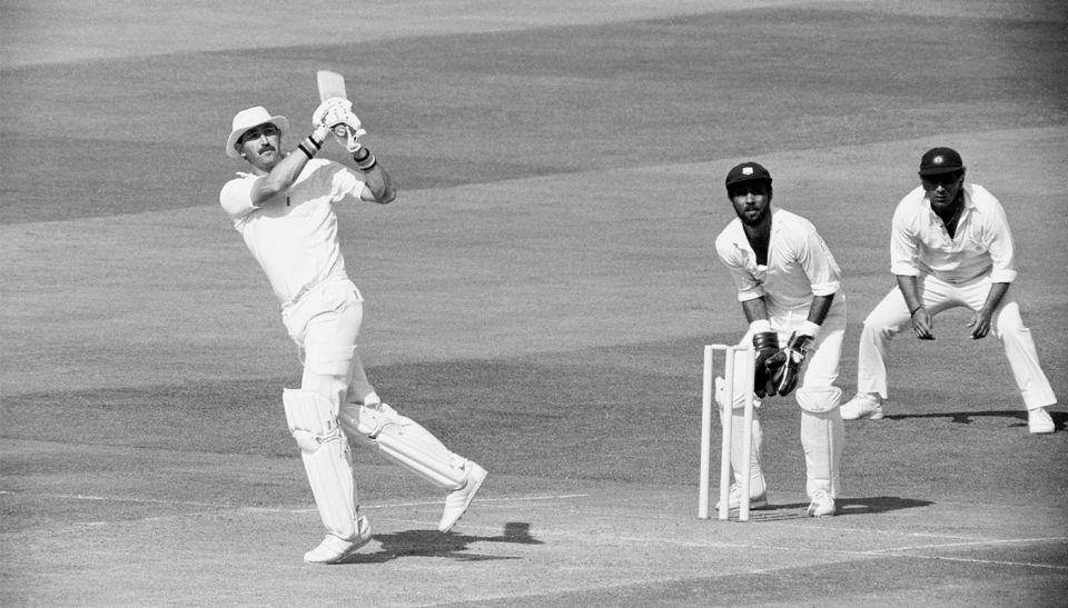 Graham Gooch on his way to 117 against a Rest of the World attack that included Imran Khan, Kapil Dev, Abdul Qadir and Courtney Walsh, 1987
