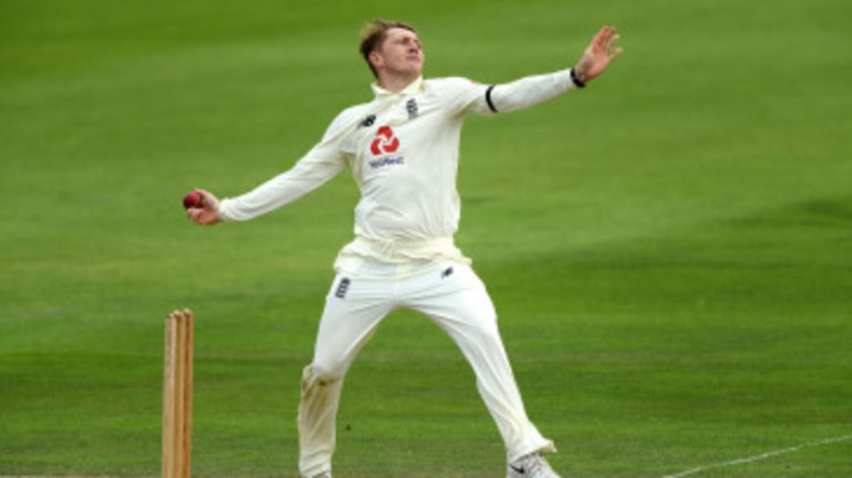 Dom Bess bowled tightly