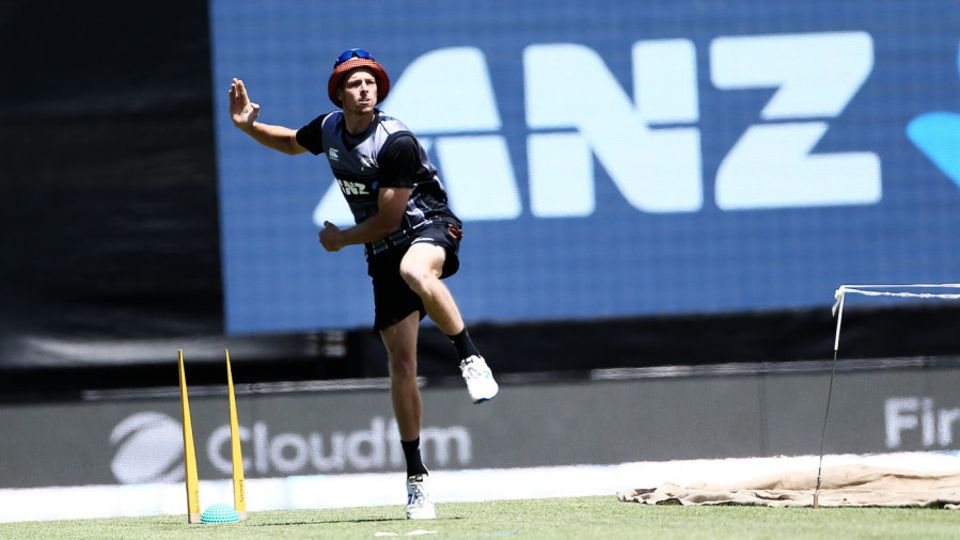 "[In T20s] when the ball is new, it tends to swing, so I throw up my arm ball and see if it does swing. Otherwise, you try and skid it into the middle of the wicket"