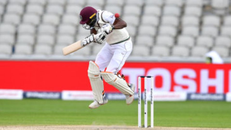 Shamarh Brooks takes evasive action