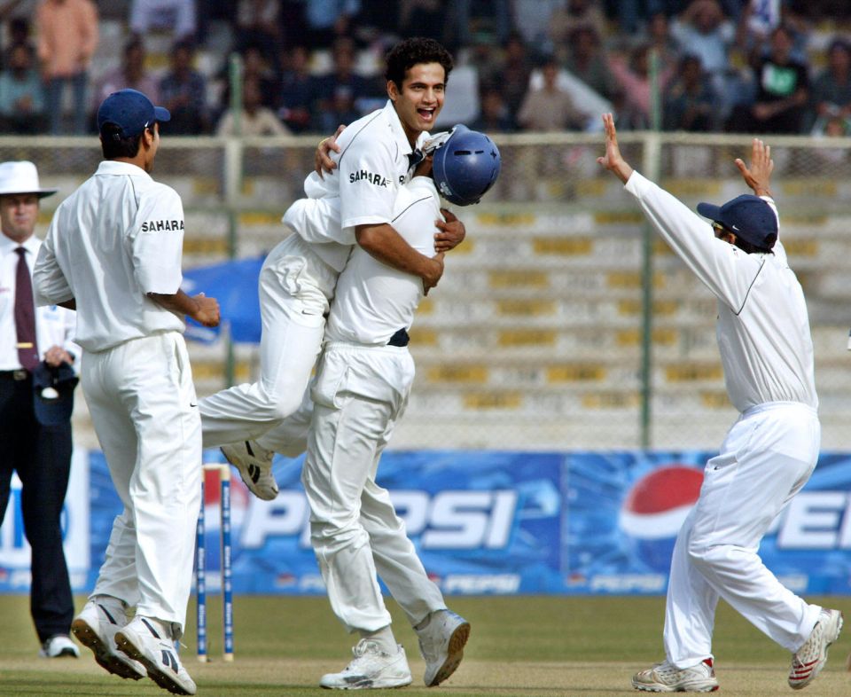 Hail, scissor: how Irfan Pathan likes his batsmen done