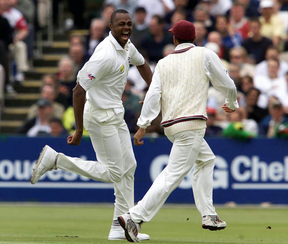 Courtney Walsh: the person is very cool, the pace is very hot