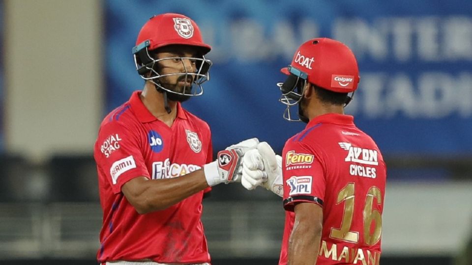 Data from the IPL suggests that it's dangerous for one batsman in a long partnership to simply give the other batsman the strike