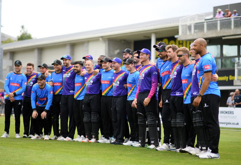 Gloucestershire wore a one-off kit for their Blast game against Sussex in 2019 to mark Rainbow @ Grief Encounter's support for Tom Smith's family