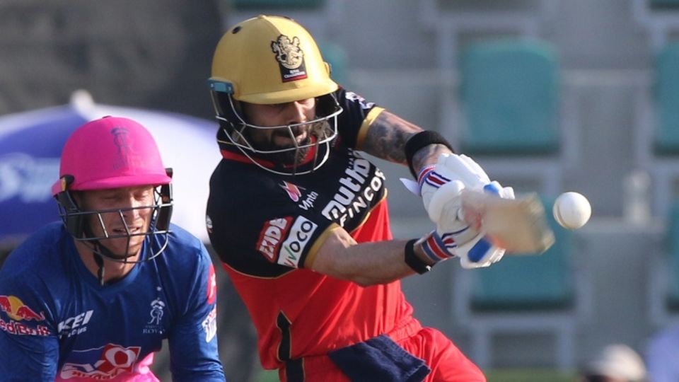Virat Kohli pulls with power