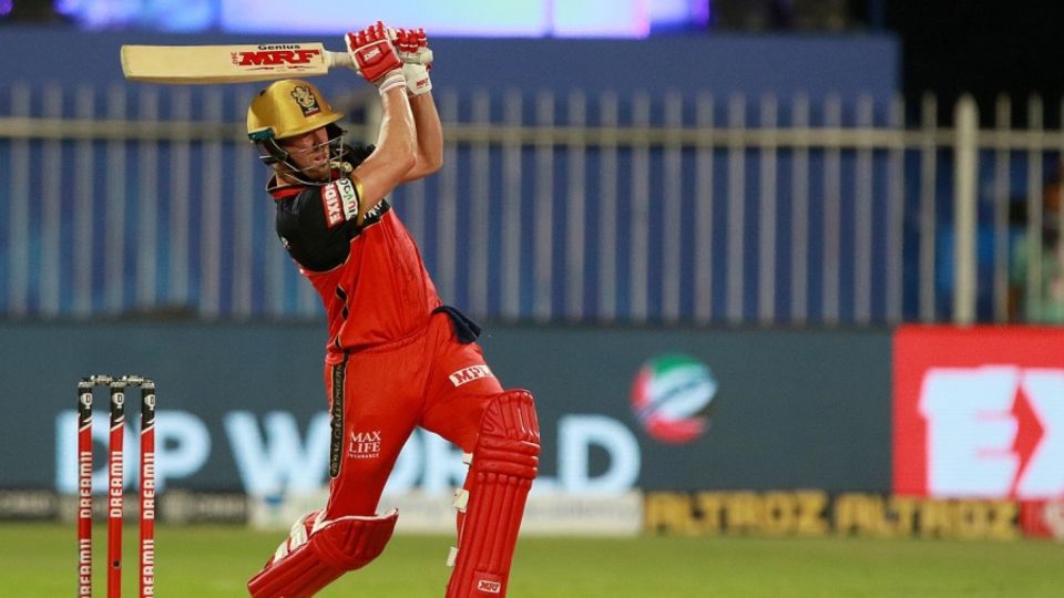 AB de Villiers smacks one through the leg side