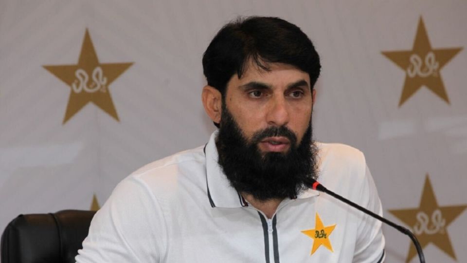 Misbah: 'We still have the same problems, that our middle order isn't performing the way our top order is'