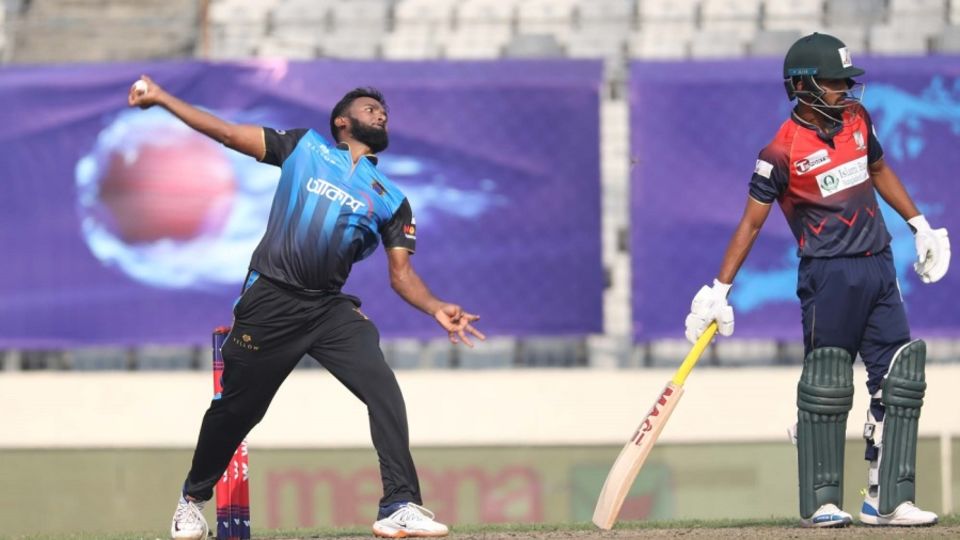 Robiul Islam Robi picked up 4 for 20