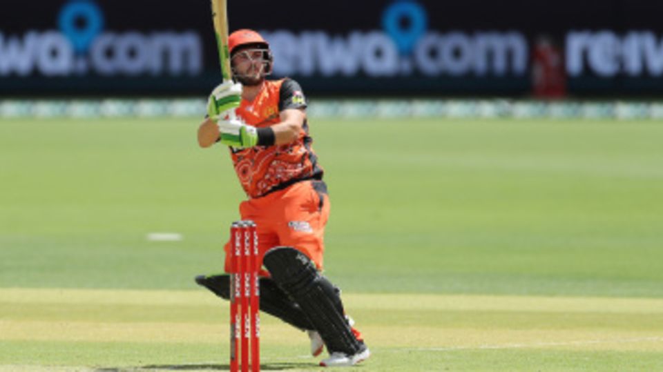Josh Inglis goes for an unorthodox shot